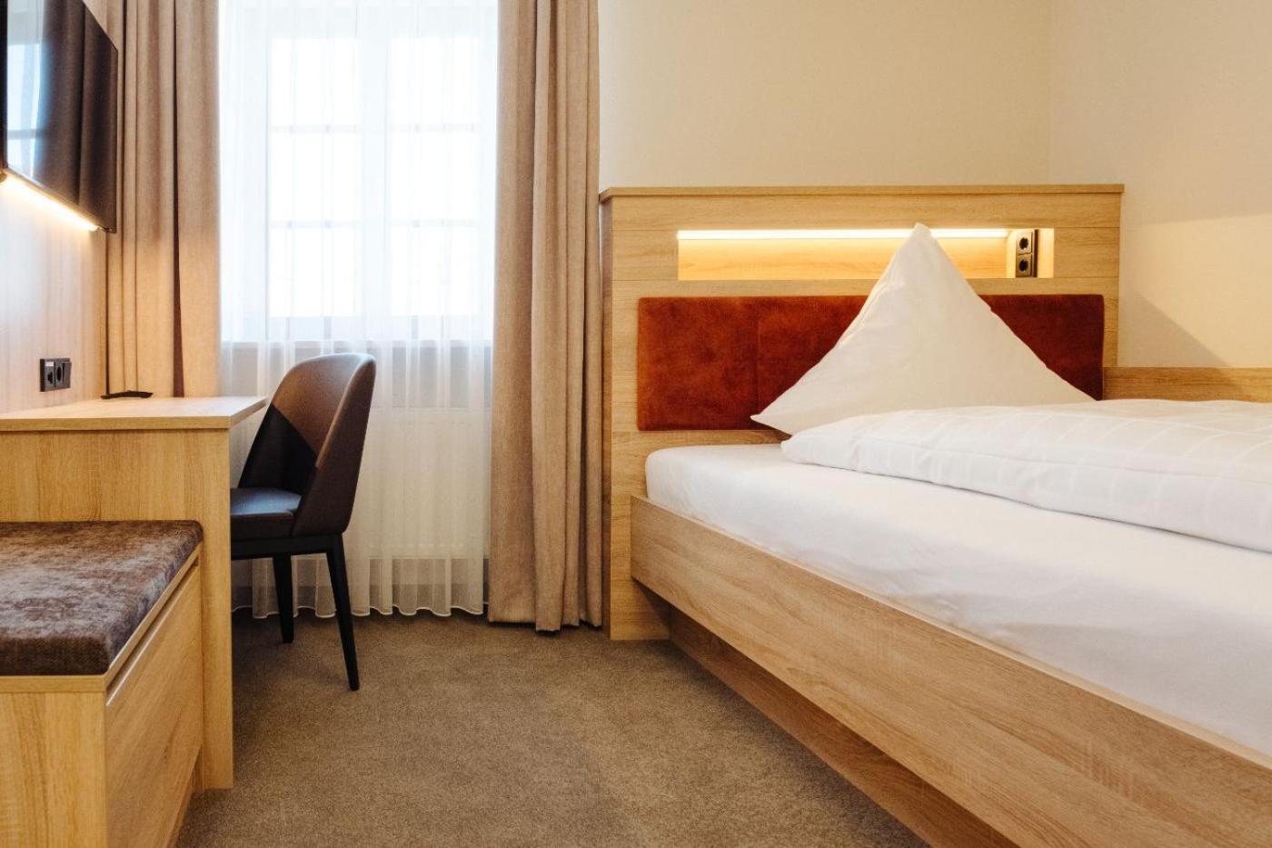 Hotel Sixt Rohr in Niederbayern Extérieur photo