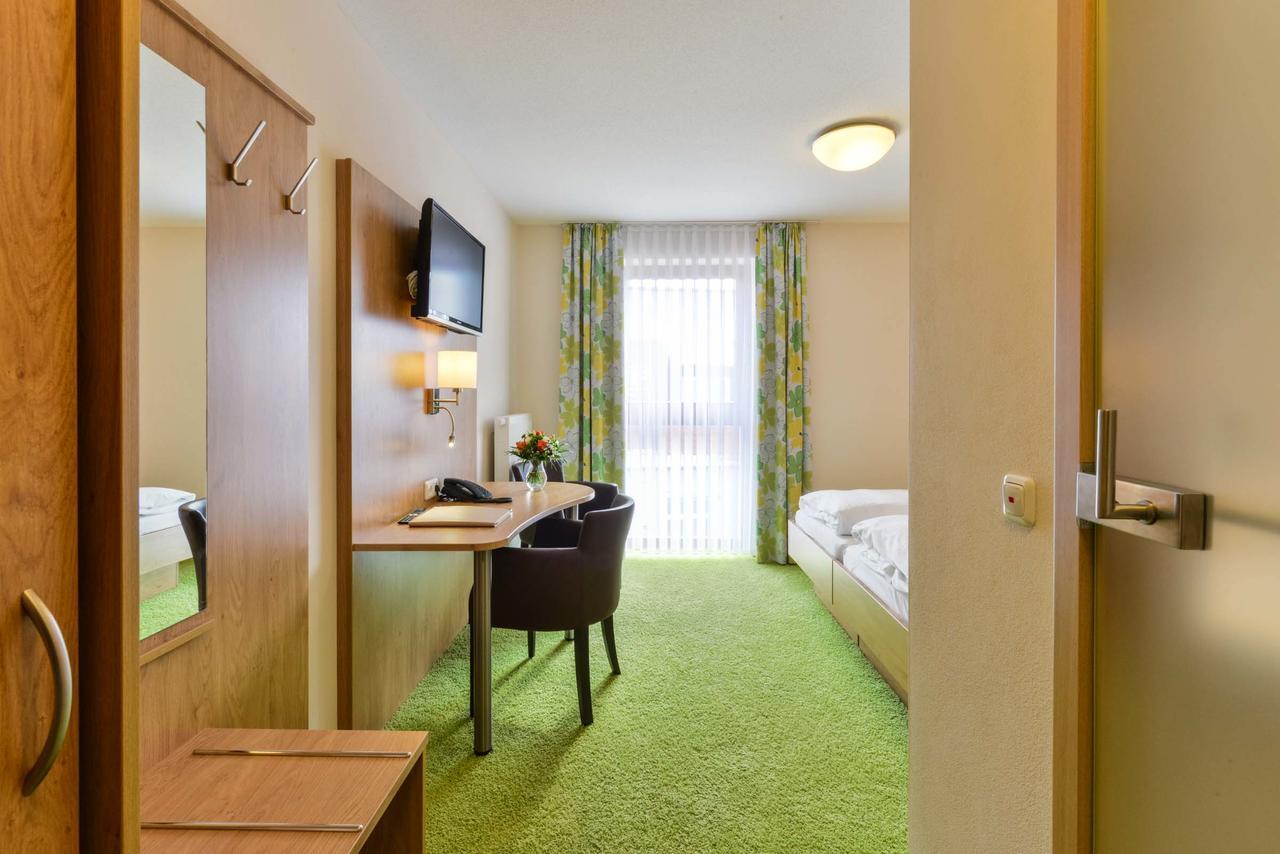 Hotel Sixt Rohr in Niederbayern Extérieur photo