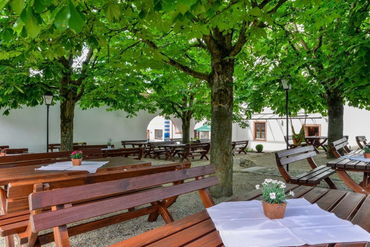 Hotel Sixt Rohr in Niederbayern Extérieur photo
